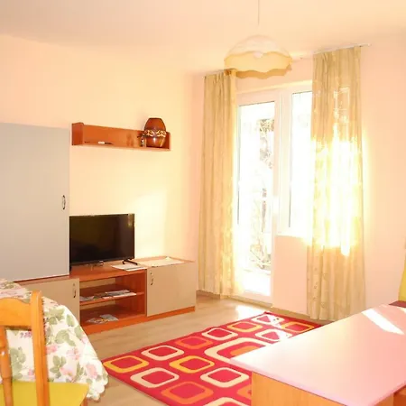 Апартаменты In *